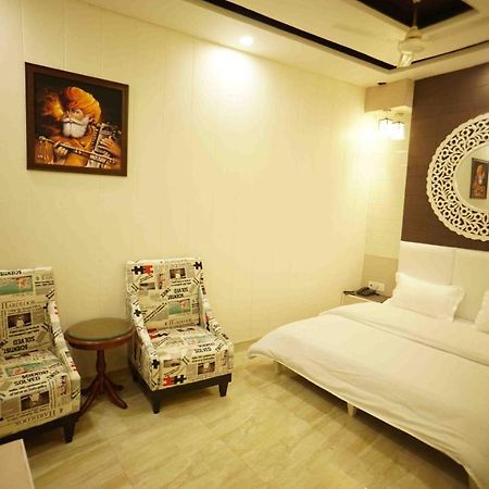 Yamunānagar Hotel Soluxe المظهر الخارجي الصورة