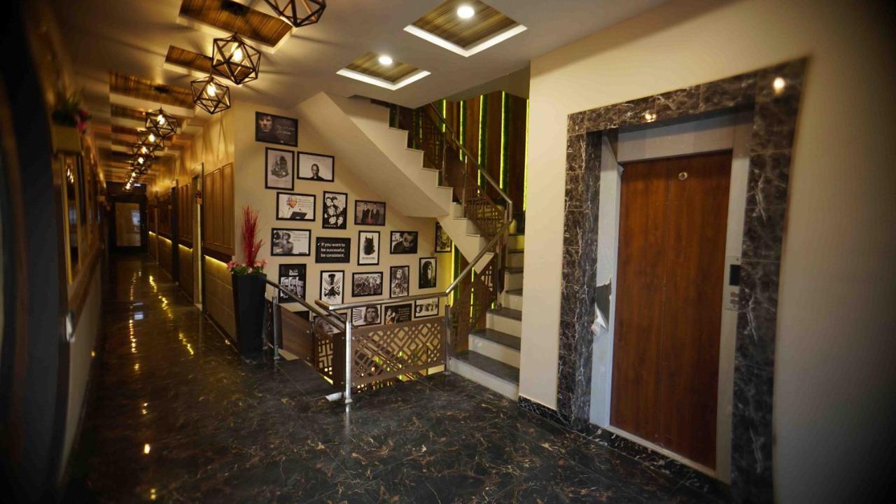 Yamunānagar Hotel Soluxe المظهر الخارجي الصورة