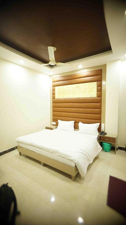 Yamunānagar Hotel Soluxe المظهر الخارجي الصورة