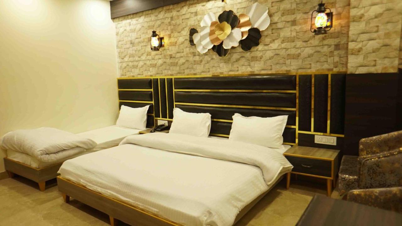 Yamunānagar Hotel Soluxe المظهر الخارجي الصورة